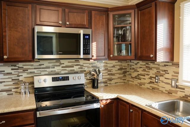 1305 Cloverdale Avenue SW, Decatur, AL 35601