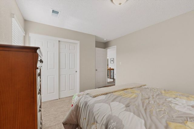 1017 Threadgrass Road NE, Rio Rancho, NM 87144