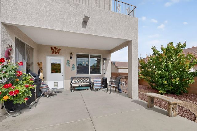 1017 Threadgrass Road NE, Rio Rancho, NM 87144