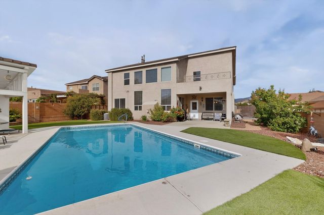 1017 Threadgrass Road NE, Rio Rancho, NM 87144