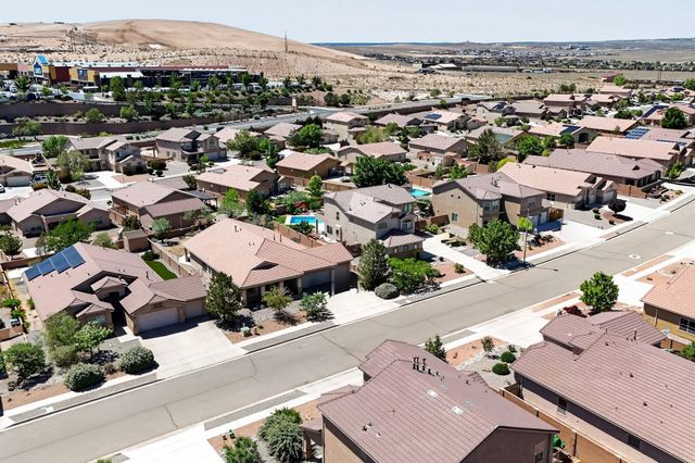1017 Threadgrass Road NE, Rio Rancho, NM 87144