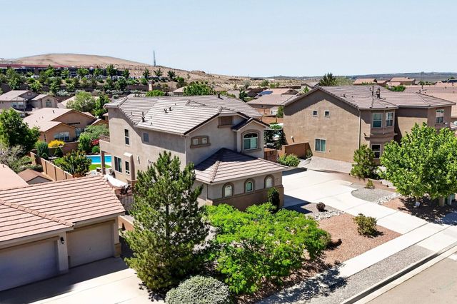 1017 Threadgrass Road NE, Rio Rancho, NM 87144
