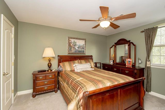 42 Oakwood Drive, Vilonia, AR 72173