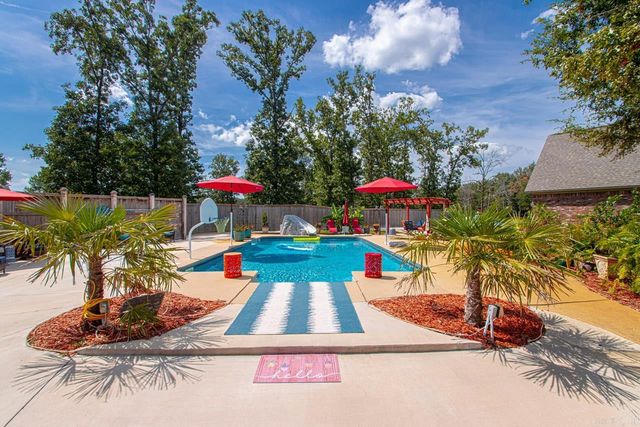 42 Oakwood Drive, Vilonia, AR 72173