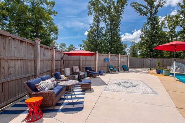 42 Oakwood Drive, Vilonia, AR 72173