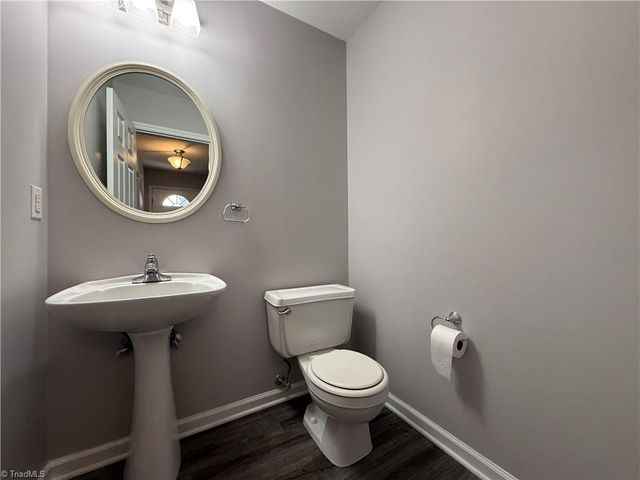 205 Guinevere Court, Winston-salem, NC 27104