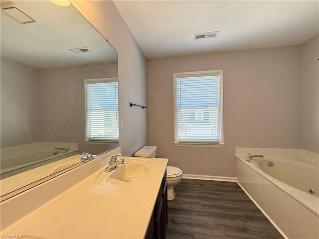 205 Guinevere Court, Winston-salem, NC 27104