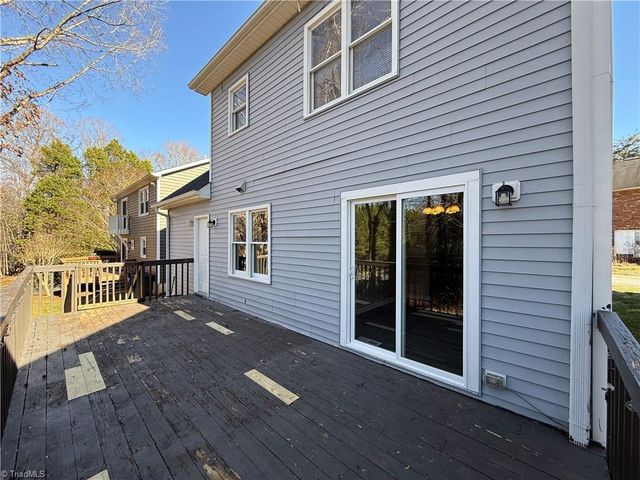 205 Guinevere Court, Winston-salem, NC 27104