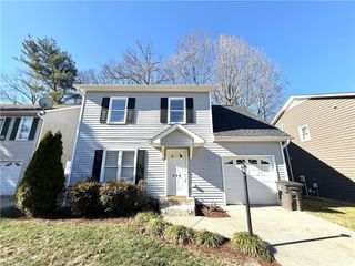 205 Guinevere Court, Winston-salem, NC 27104