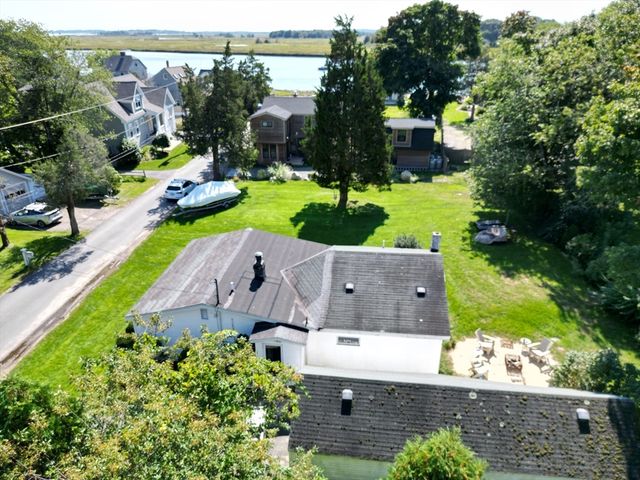 70 Cottage Road, Newbury, MA 01951