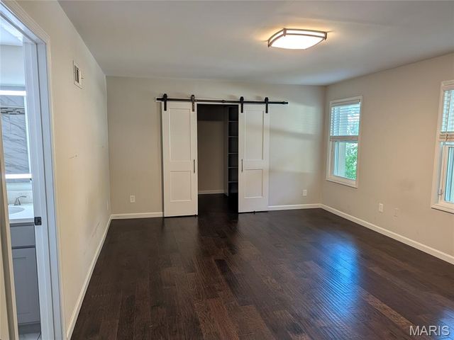 41 Oak Forest Drive, St Charles, MO 63303