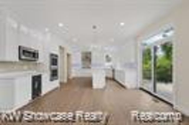 5245 Buell Drive, Commerce Twp, MI 48382