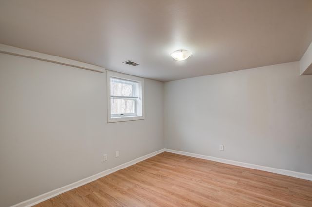 3288 W 74th Lane, Merrillville, IN 46410