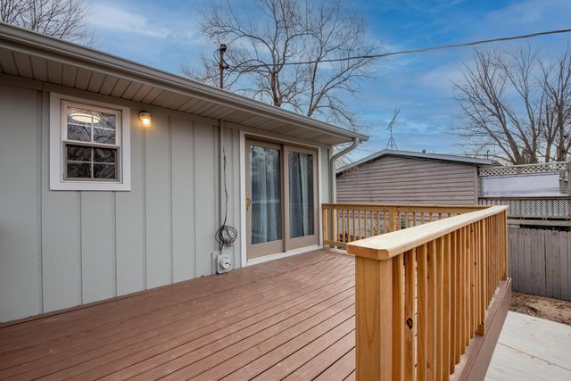 3288 W 74th Lane, Merrillville, IN 46410