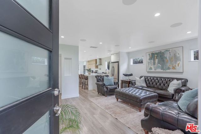 5656 Donna Avenue, Tarzana, CA 91356