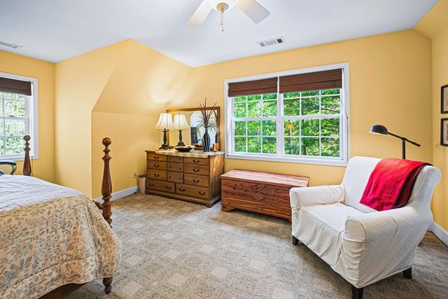 34 Lake Nottely Drive, Blairsville, GA 30512