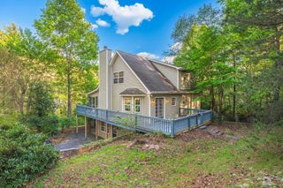 34 Lake Nottely Drive, Blairsville, GA 30512