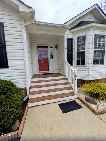 104 Trey Drive, Benson, NC 27504