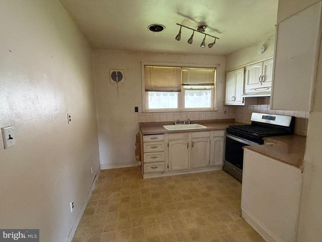 3600 ORSINI LN, Wilmington, DE 19808