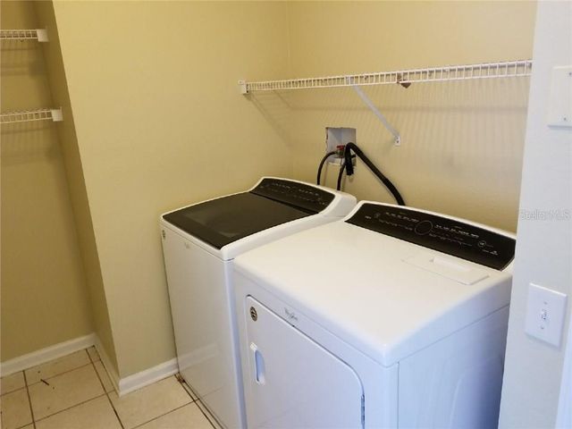 1424 WYLIE COURT, Wesley Chapel, FL 33543