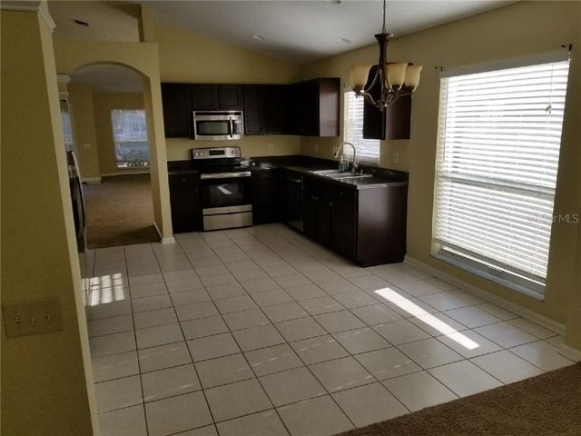 1424 WYLIE COURT, Wesley Chapel, FL 33543