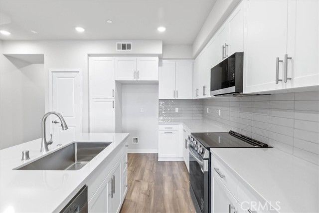 9518 Hannah Way, Riverside, CA 92503