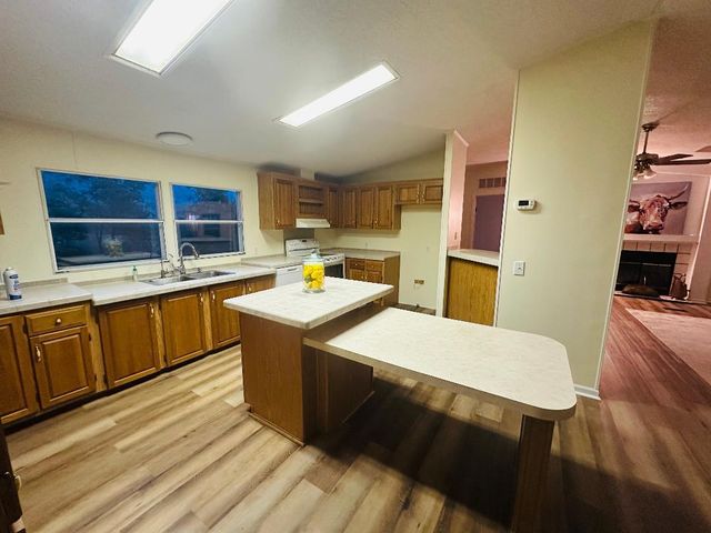 16 Ernest Stewart Rd, Dunlap, TN 37327