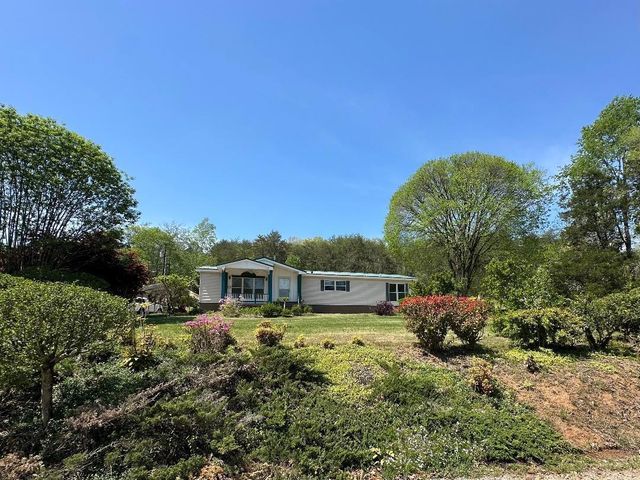 16 Ernest Stewart Rd, Dunlap, TN 37327