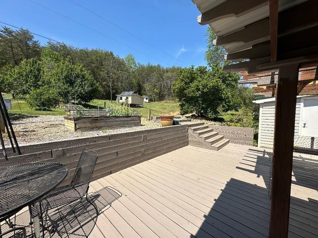 16 Ernest Stewart Rd, Dunlap, TN 37327