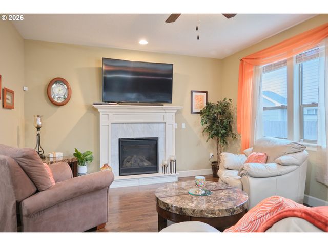 1168 TAURUS Loop, Keizer, OR 97303