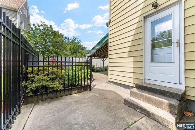 88 Sussex Street, Hackensack, NJ 07601