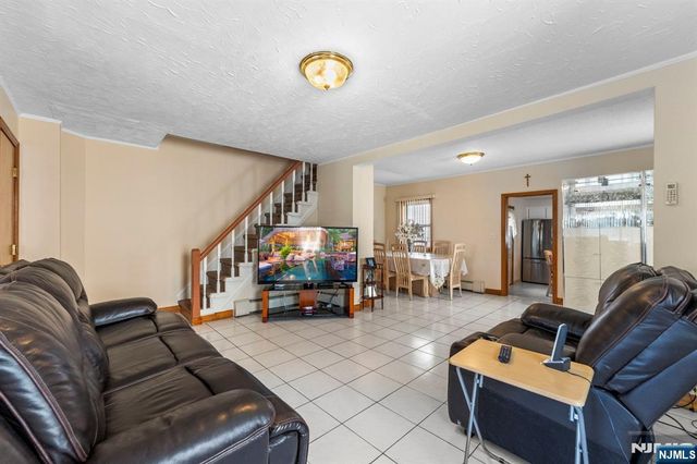 88 Sussex Street, Hackensack, NJ 07601