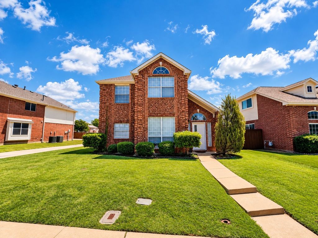 1402 Stone Canyon Way, Lewisville, TX 75067 — photo 2