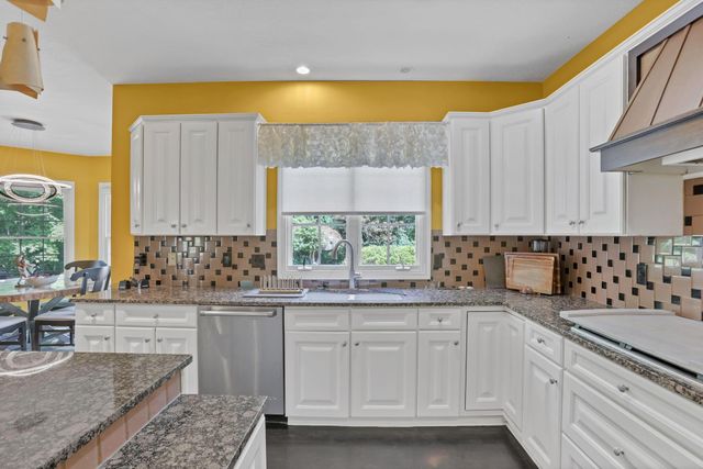 1818 Unbridled Way, Blacklick, OH 43004