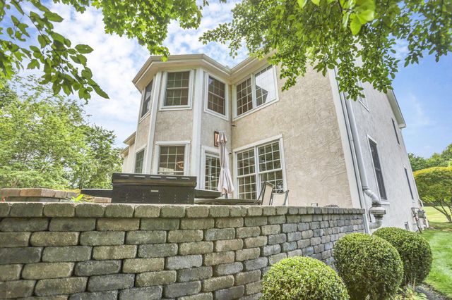 1818 Unbridled Way, Blacklick, OH 43004