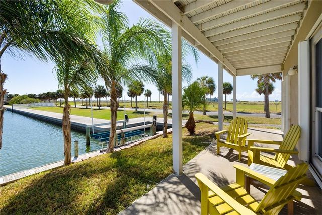264 Marina Dr, Port Aransas, TX 78373