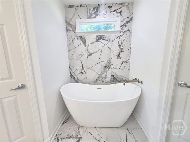 103 Meadow Creek, Athens, GA 30606