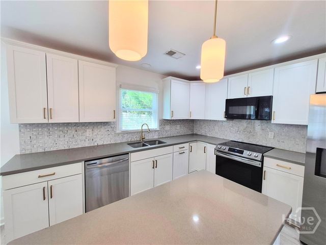 103 Meadow Creek, Athens, GA 30606