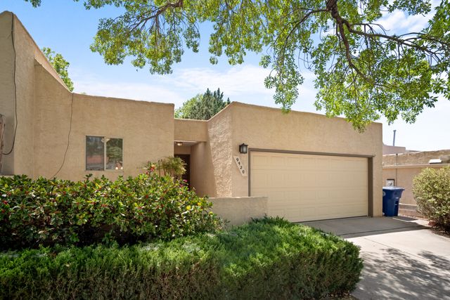 9520 Bent Road NE, Albuquerque, NM 87109