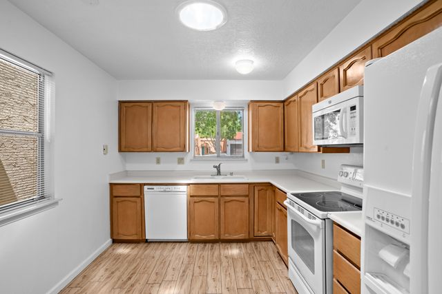 9520 Bent Road NE, Albuquerque, NM 87109
