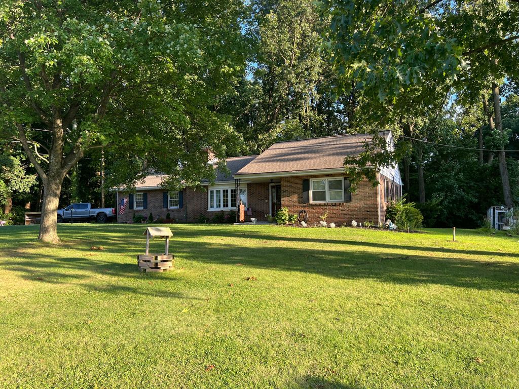 1798 RIDGEVIEW DR, Coatesville, PA 19320