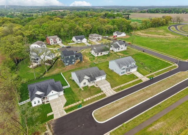 527 Fundamental Way, Cottage Grove, WI 53527