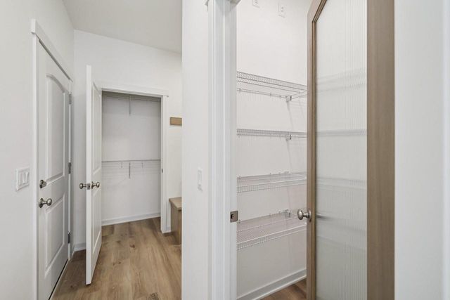 527 Fundamental Way, Cottage Grove, WI 53527