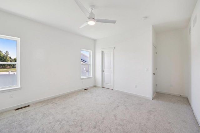 527 Fundamental Way, Cottage Grove, WI 53527