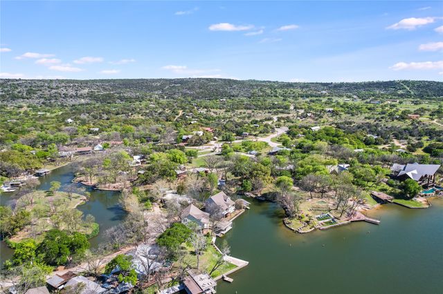 1332 S Lakeside Drive, Burnet, TX 78611