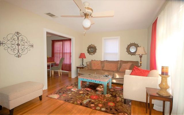 4704 Evans Ave A, Austin, TX 78751