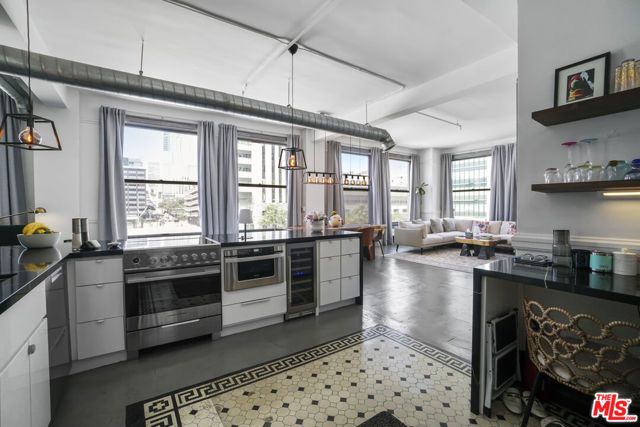 108 W 2nd Street 313, Los Angeles, CA 90012