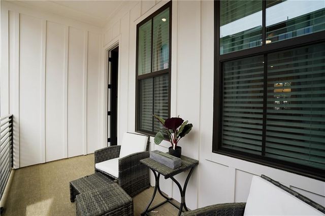 154 Chestnut Circle 80, Atlanta, GA 30342