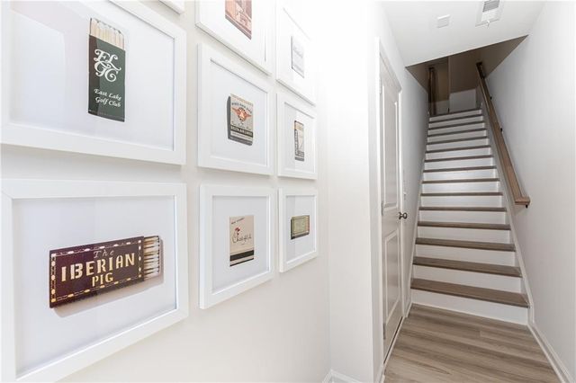 154 Chestnut Circle 80, Atlanta, GA 30342