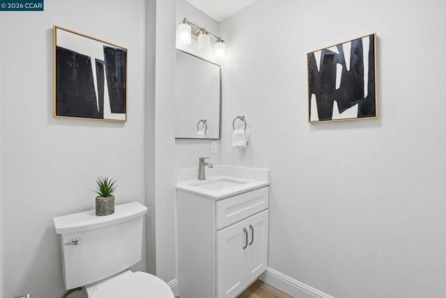 289 Sierra Dr, Walnut Creek, CA 94596